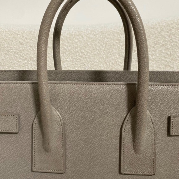 Authentic Saint Laurent Sac De Jour Bag - Picture 13 of 15